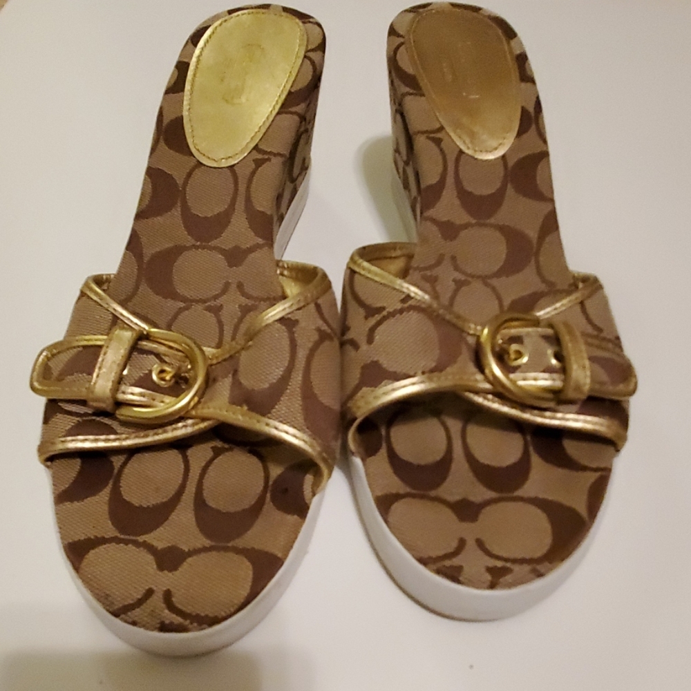 Coach Perry sandals
